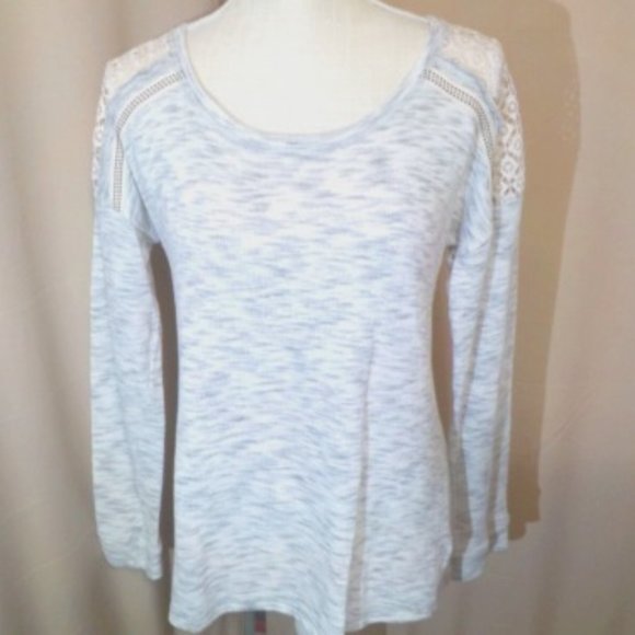 Maurices Women's Thermal Texture & Lace Blouse Size M - Picture 1 of 11